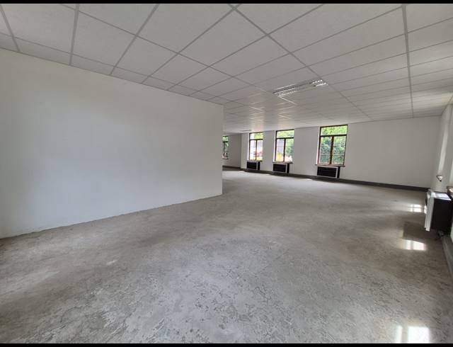 187M² OFFICE TO LET IN SANDTON CENTRAL